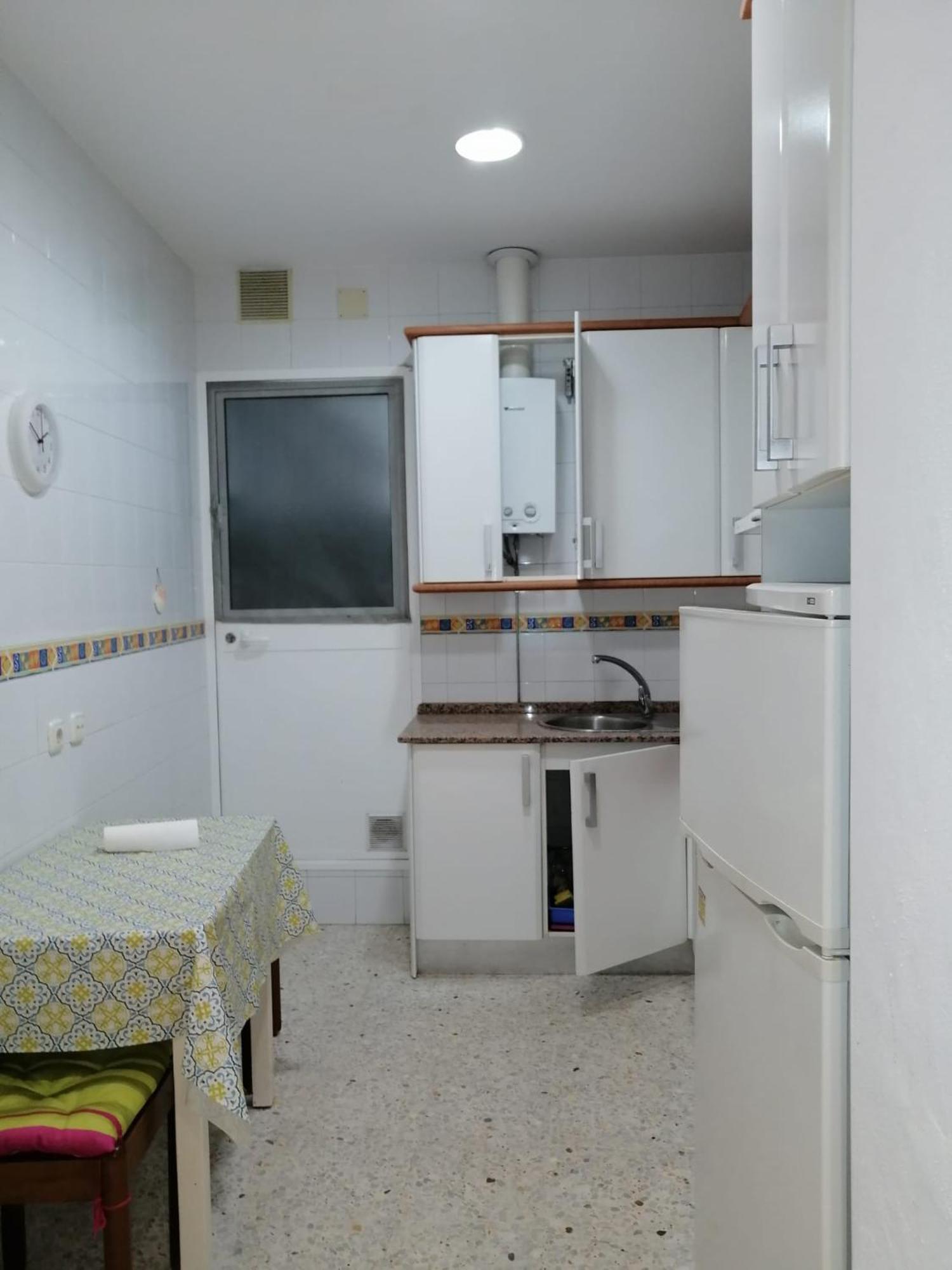 Apartamento Centro De Кадис Екстериор снимка
